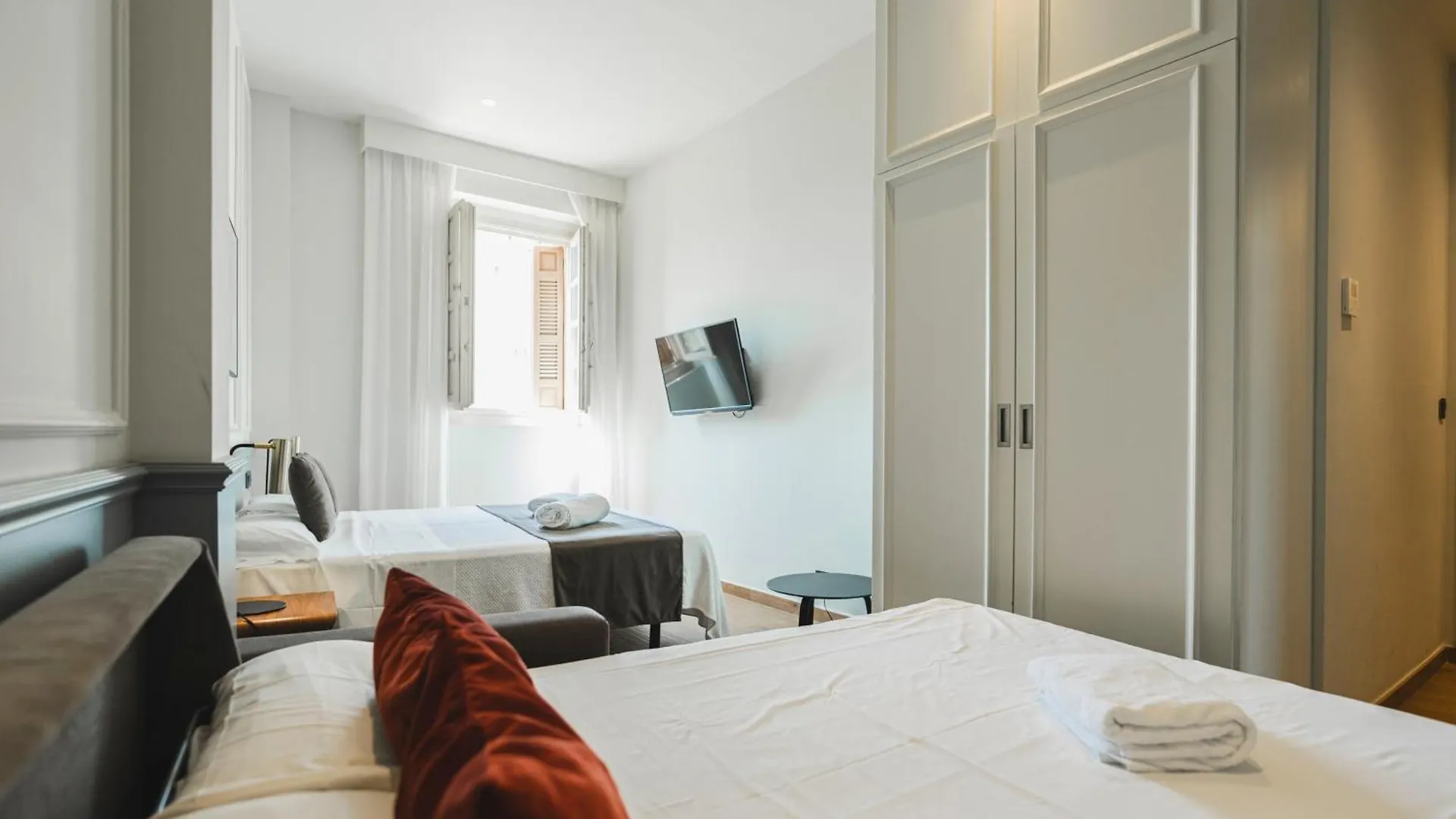 Alcazaba Premium Hostel Malaga 2*,  Spain