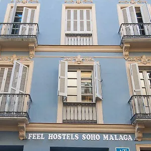 2* אכסניה Feel Soho